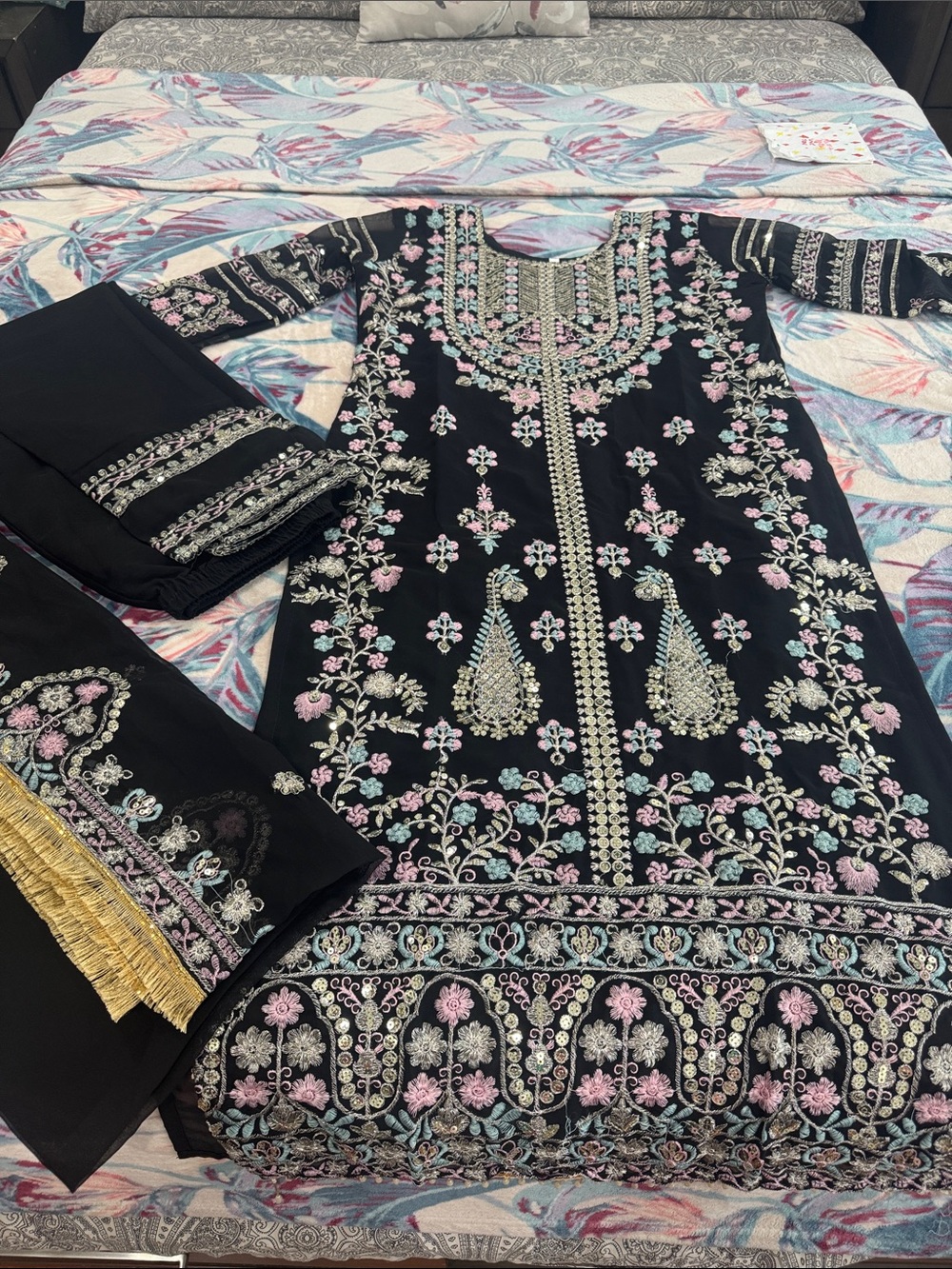 🌹PAKISTANI THREE PIECE SHALWAR JAMEEZ KURTA DUPATTA🌹